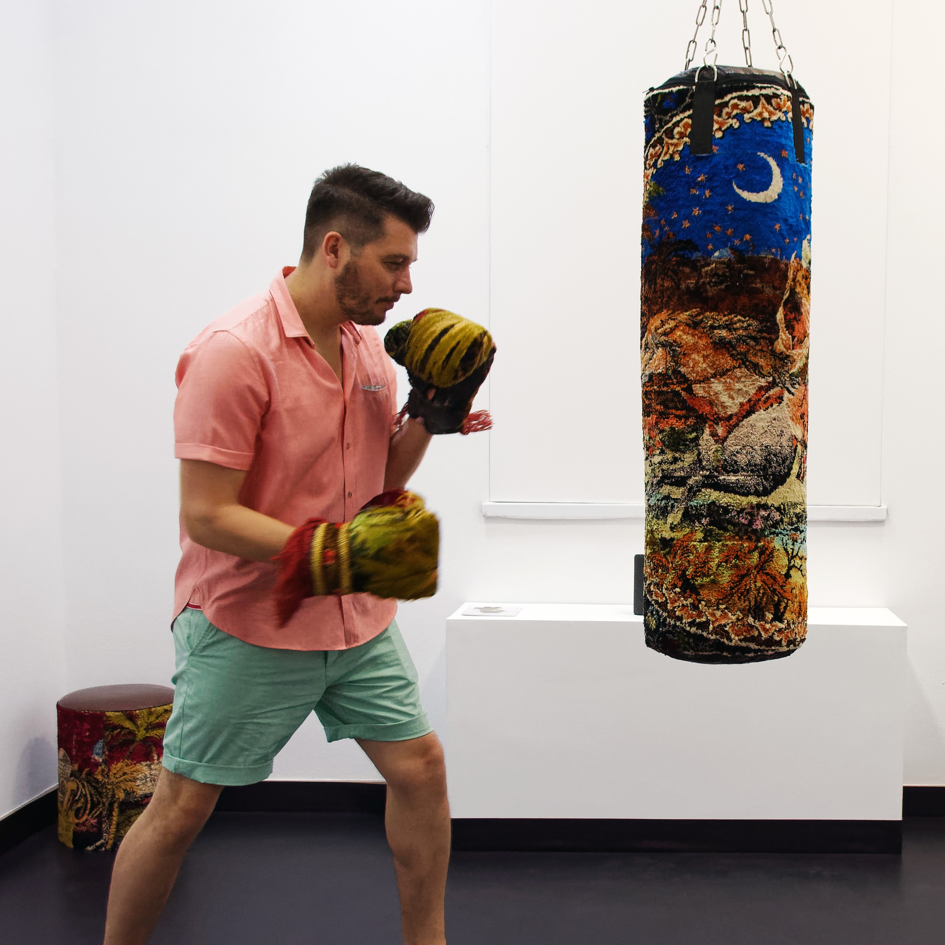 Fighting with Mozart! by Mihai Zgondoiu, interactive art installation 2013-2018_patrat