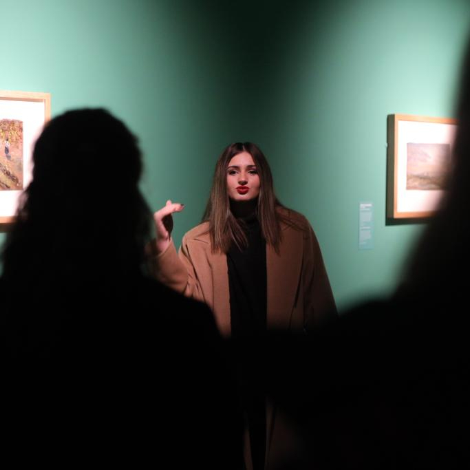 fotor_2023-5-4_12_48_18