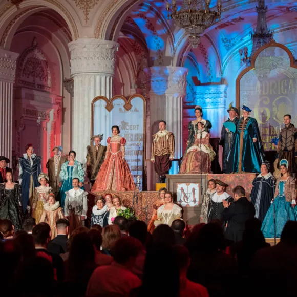 Madrigal. Pe mai multe voci. O expoziție de muzică celestă